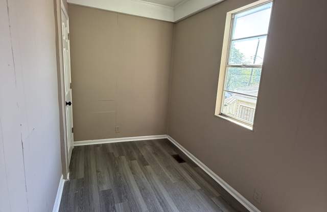 4716 Court M Gallery 3