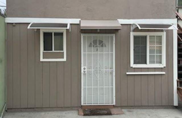 13452 Ventura Boulevard photos photos
