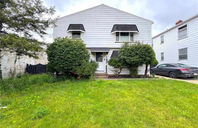 9309 Garfield Boulevard photos photos