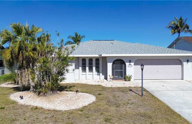 1115 Southwest 54th Lane photos photos