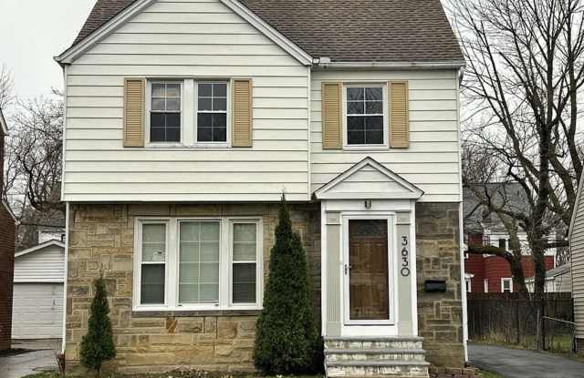 3630 Grosvenor Rd photos photos