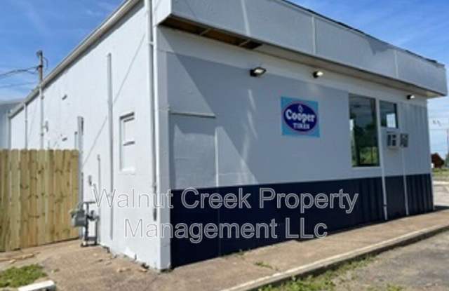 6015 Lake Ave photos photos