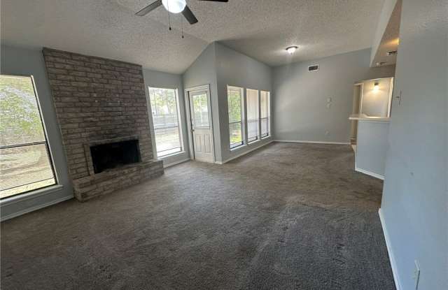 2189 Spring Park Drive Gallery 2