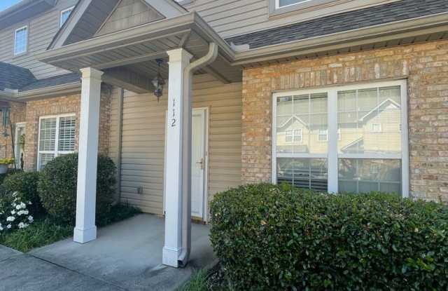 Cute 2 bedroom townhouse near Furman and Cherrydale photos photos