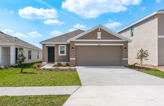 3 bedroom 2 bathroom 2 car garage home with pond view photos photos