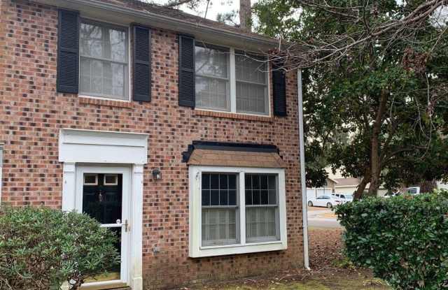 1100 Reserve Way photos photos