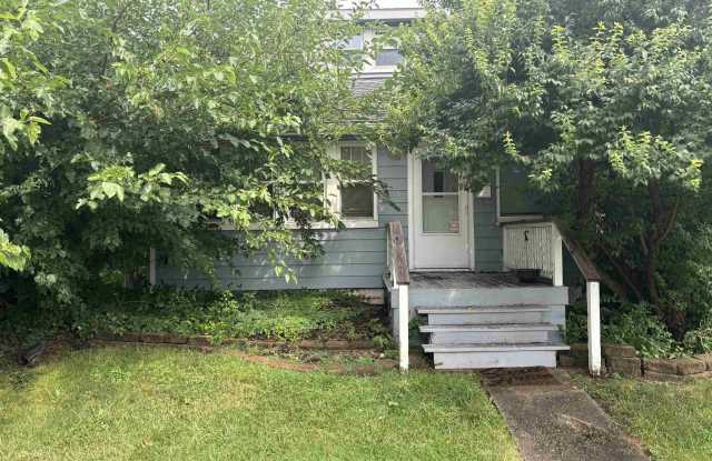 3916 N PROSPECT Road photos photos