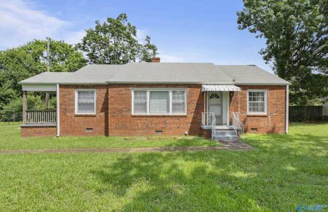 2305 Andrew Jackson Way NE - 2305 Andrew Jackson Way Northeast, Huntsville, AL 35811 2305 Andrew Jackson Way NE - 2305 Andrew Jackson Way Northeast, Huntsville, AL 35811