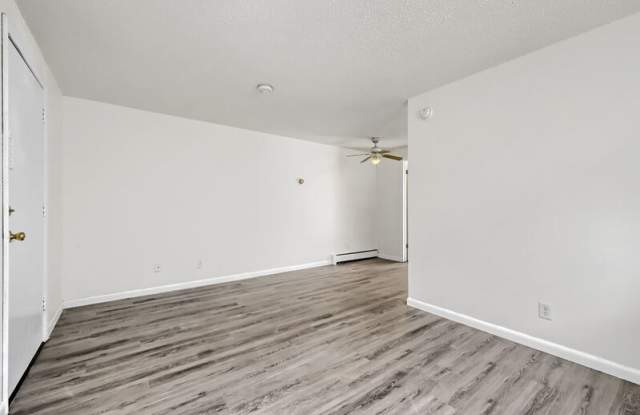 1613 Kimbark Street - 1 Gallery 3