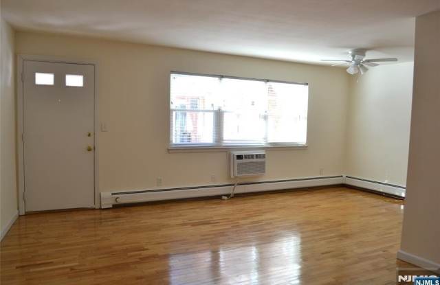 110 Midland Avenue Gallery 3
