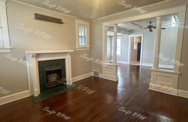 4944 Agnes Avenue Gallery 2
