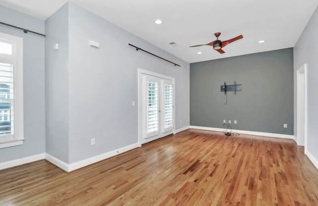332 Magnolia Avenue Gallery 4