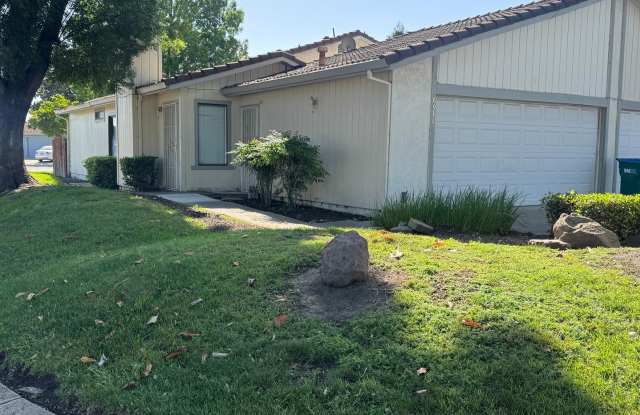 2 bed 2 bath with 2 car garage photos photos