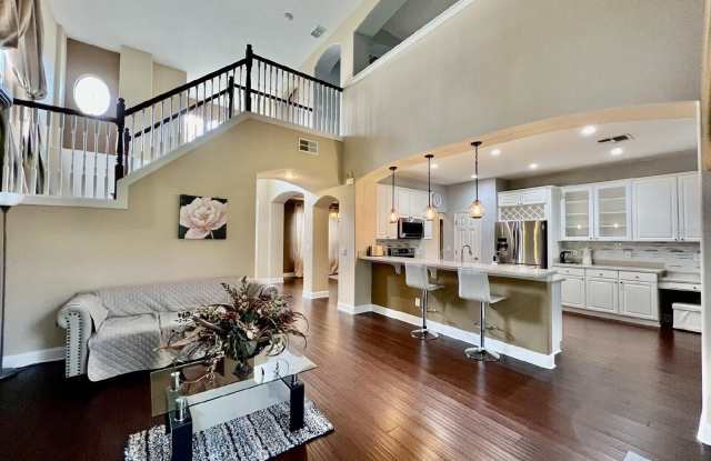 1565 THE OAKS Boulevard Gallery 4