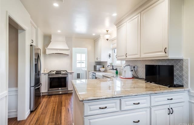2929 Cardiff Avenue - 2929 Cardiff Avenue, Los Angeles, CA 90034