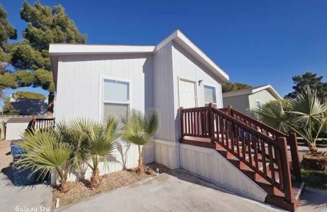 825 N Lamb Blvd photos photos