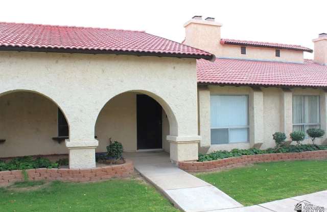 2155 S 14 AVE photos photos