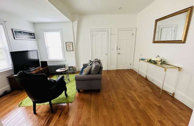 161 Grandview Ave. Gallery 2