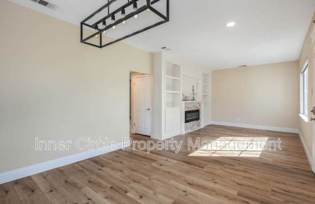 342 Chaucer Drive Gallery 4