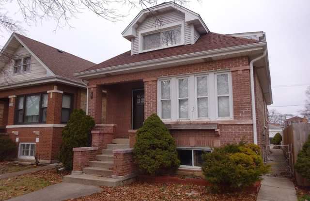 5030 W Winnemac Avenue photos photos