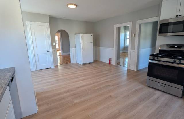 ✨ Recently Renovated 2-Bedroom Apartment ✨ photos photos