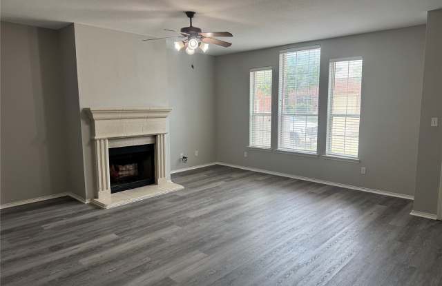 13509 Dove Ranch Road Gallery 2