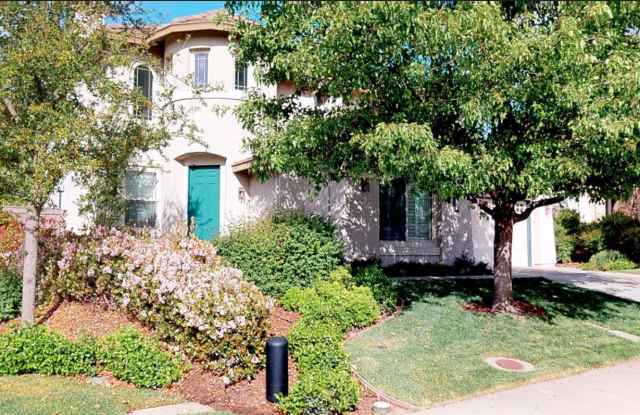 5192 Garlenda Drive photos photos