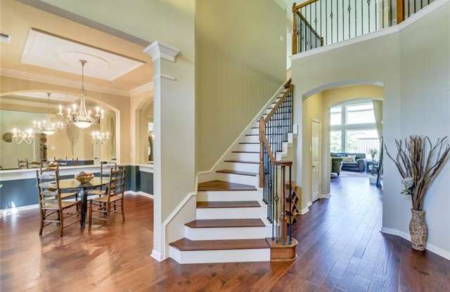 2424 Waterside Drive Gallery 3