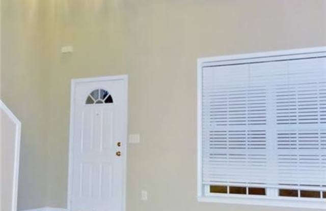 2989 Commonwealth Circle Gallery 4