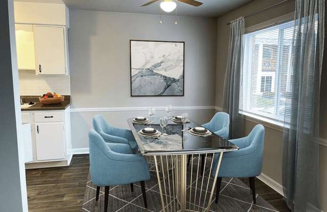 Williamsburg Apartments Gallery 2