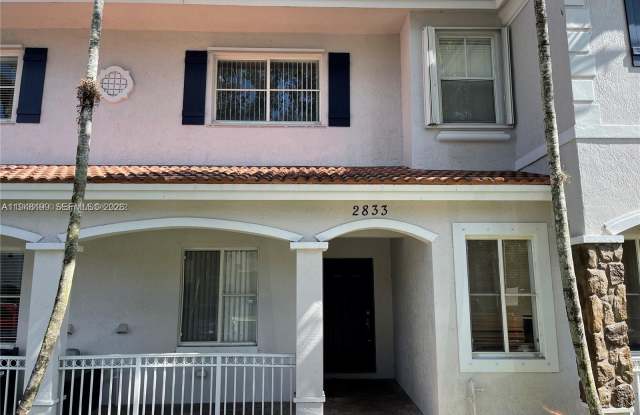 2833 Southwest 82nd Avenue photos photos