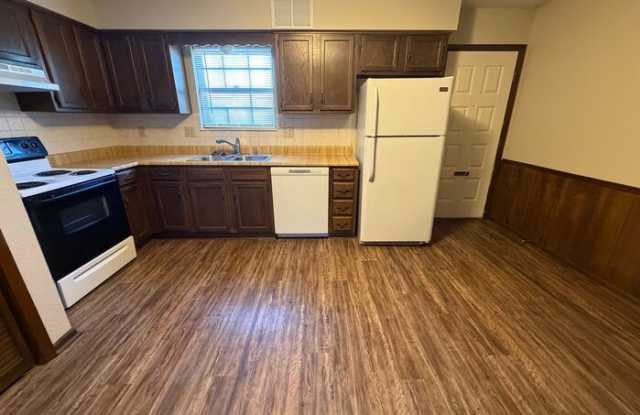 256 Northwest Woods Chapel Road photos photos