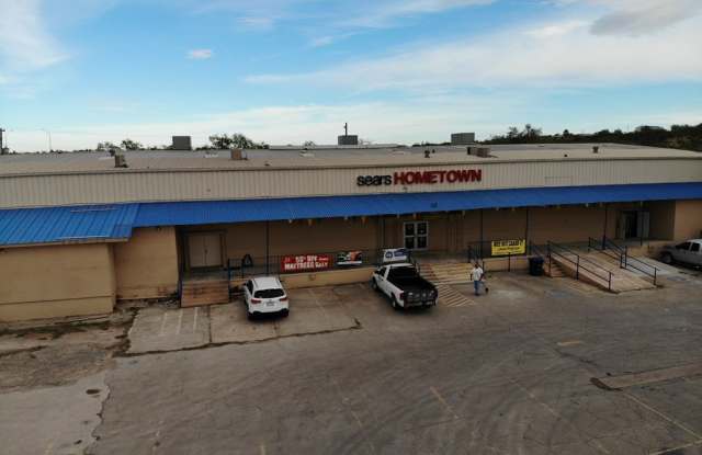 425 S Monroe Gallery 2