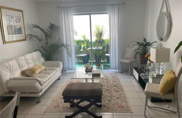 1605 Pennsylvania Ave - 1605 Pennsylvania Avenue, Miami Beach, FL 33139