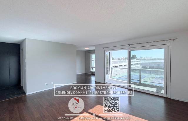 Sunny, west facing, Large 1 bedroom with tons of storage, includes water/garbage/amenities/parking! Gallery 4