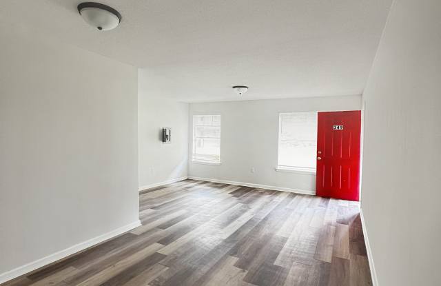 2400 Goodwin Avenue - Building 2 Gallery 3