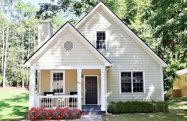 Room in 4 Bedroom Home at Polar Rock Rd SW Gallery 3