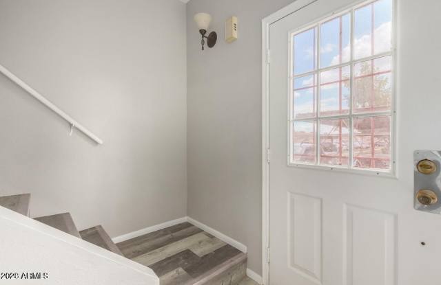 3320 W McRae Way Gallery 4