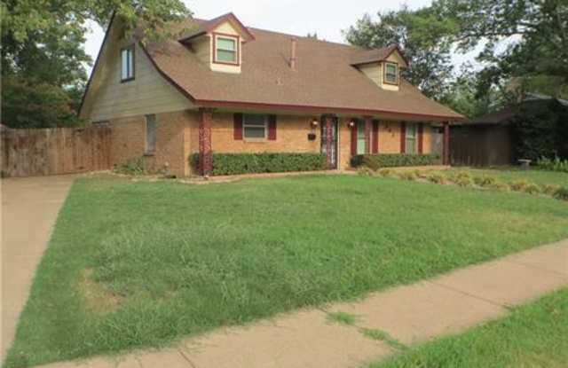 802 Beacon Hill Drive Gallery 2