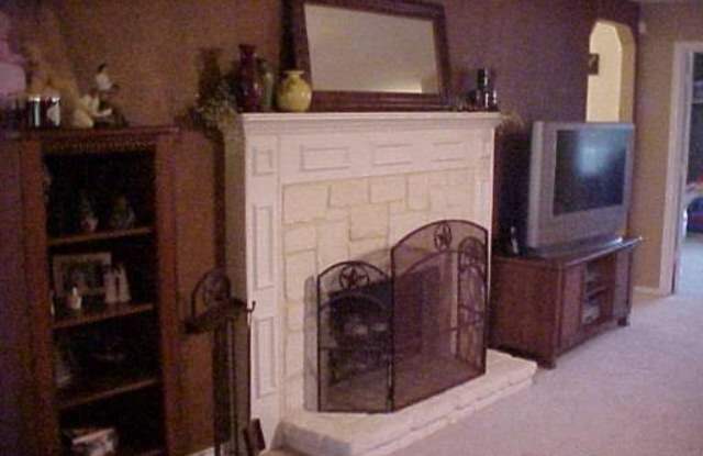 205 Michelle Ln Gallery 3