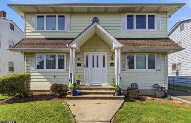 23 Renaissance Dr photos photos