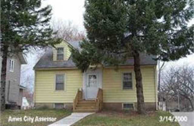 5 Bedroom Home in Campus Area - Available August 1st photos photos