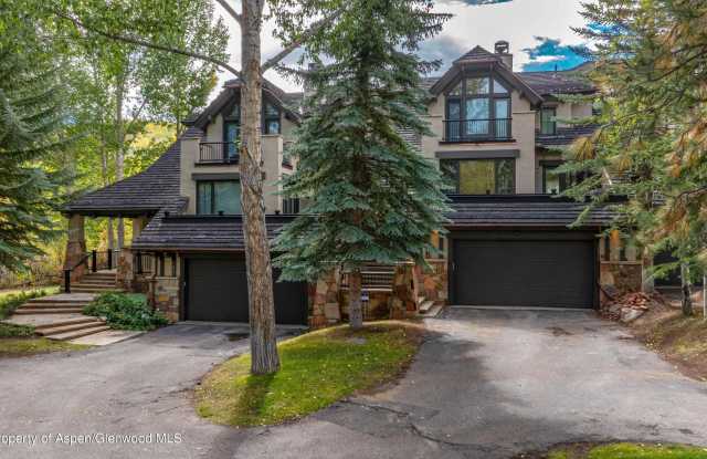 916 Burnt Mountain Drive Gallery 2