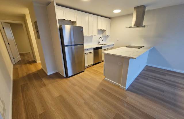 Julee Apartments photos photos