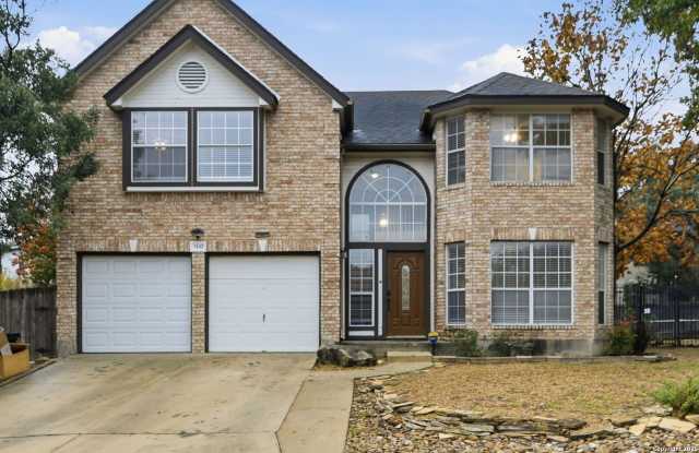 7442 Tall Cedar photos photos