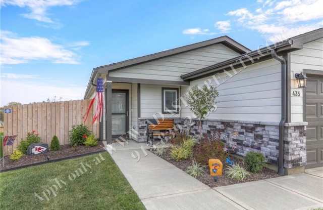 Brand NEW!! Spacious 3 Bed 2 Bath Home in Tonganoxie-Coming Soon!! - 435 South Park Drive, Tonganoxie, KS 66086