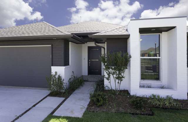 Stylish, Modern, Nearly New | 4-Bed | 2-Bath | Deer Creek Schools photos photos