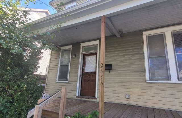3 bedroom 1 bathroom half house in Manheim Township - 2637 Lititz Pike, Lancaster County, PA 17601