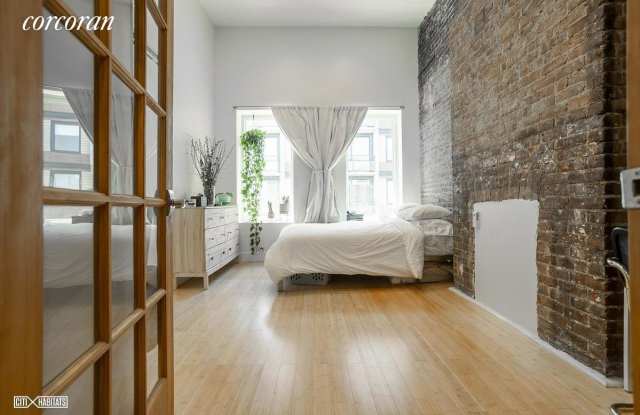 331 South 1st Street - 331 South 1st Street, Brooklyn, NY 11211
