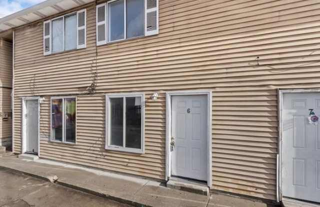 1211 Iola Avenue photos photos